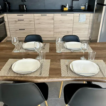 Beautiful 10 Minutes From Strasbourg アパート イルキルシュ＝グラファンスタデン